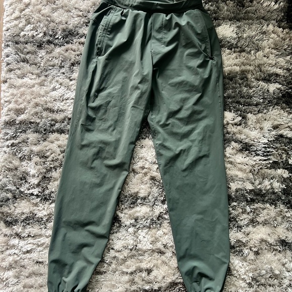 🔥LULULEMON MEN’S SURGE JOGGERS🔥 - Picture 3 of 10